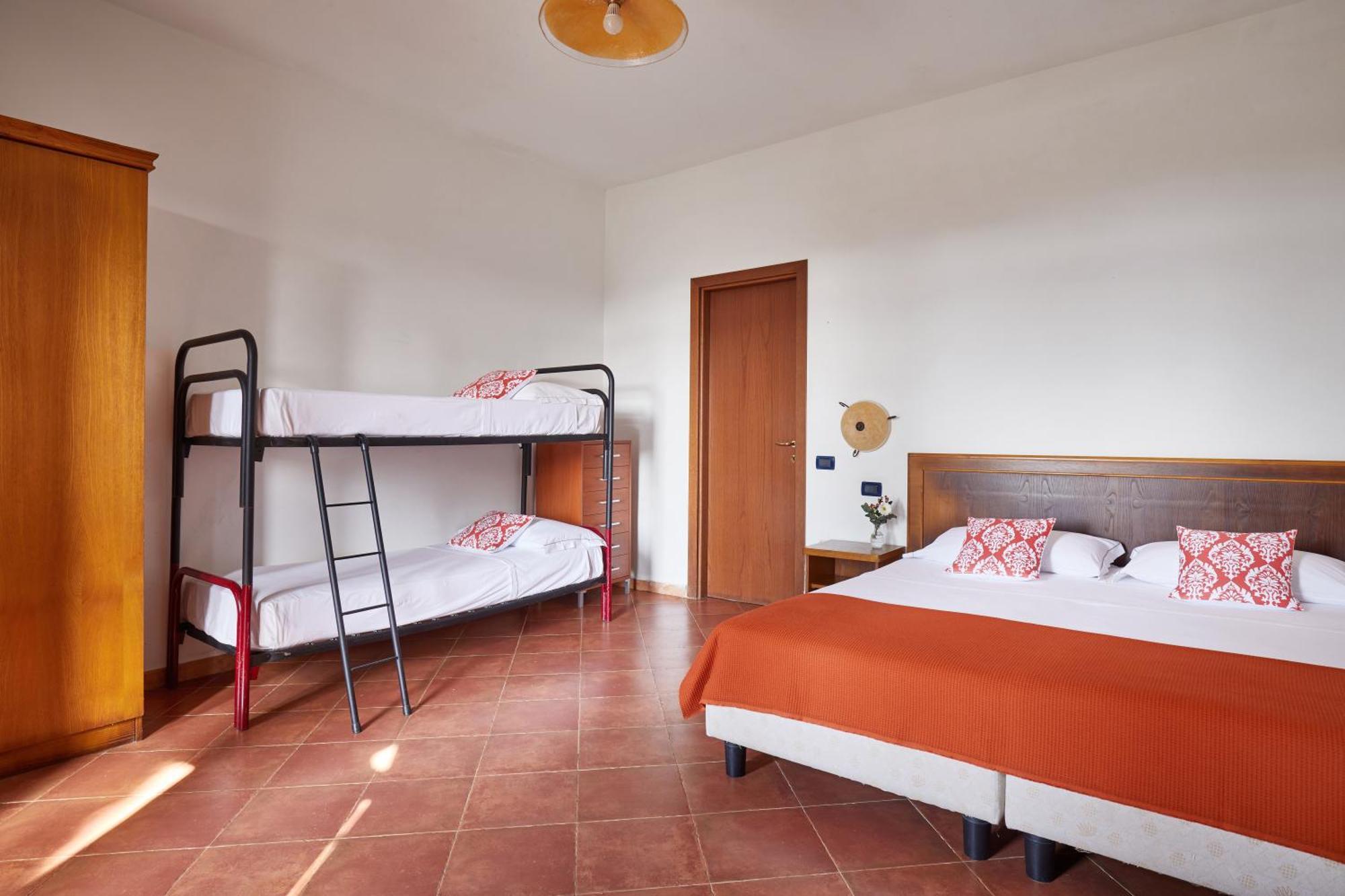 Relais Belvedere Montecatini Val di Cecina Bilik gambar
