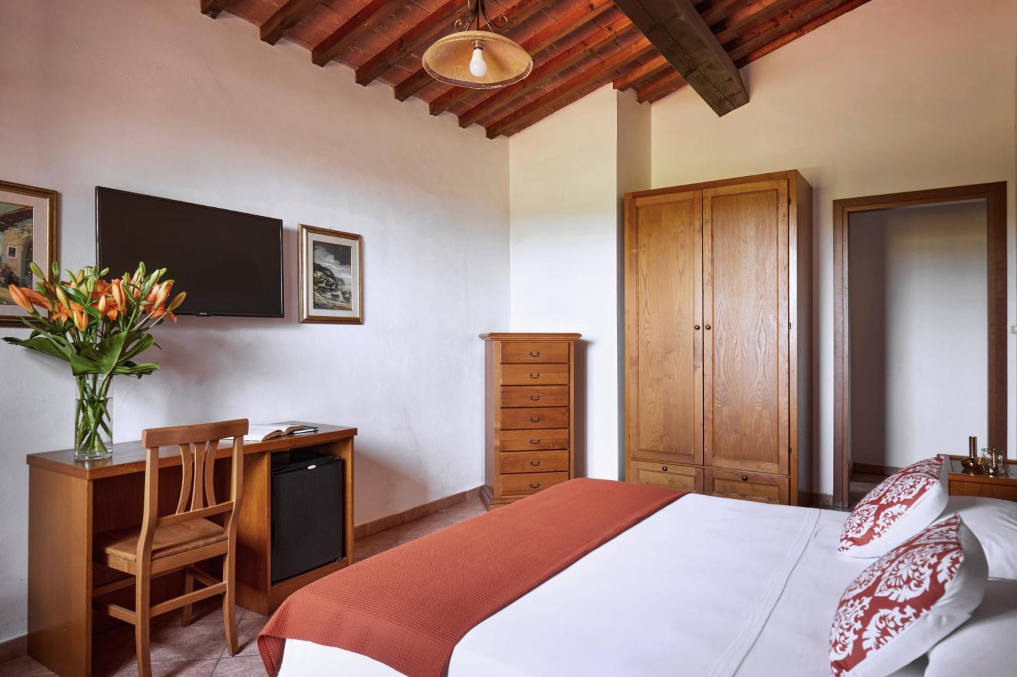Relais Belvedere Montecatini Val di Cecina Bilik gambar